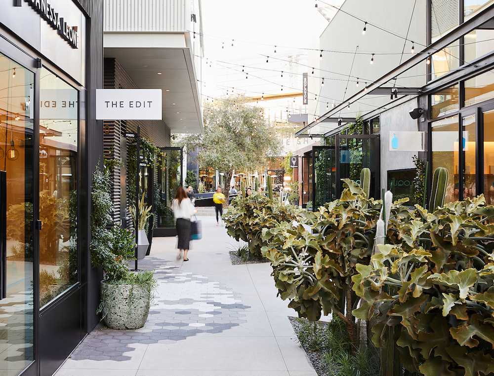 Shops and resturants at the Platform in Culver City